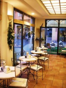vertigo-cafe-2